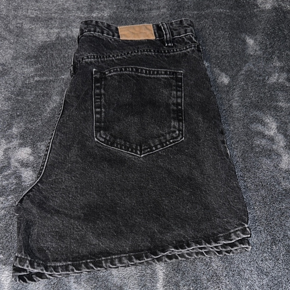 Zara Vintage Black Denim Shorts